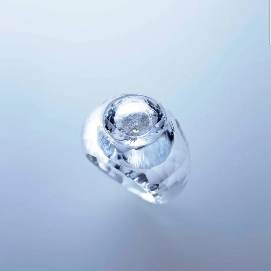118 Crystal Dome Ring (diamond)